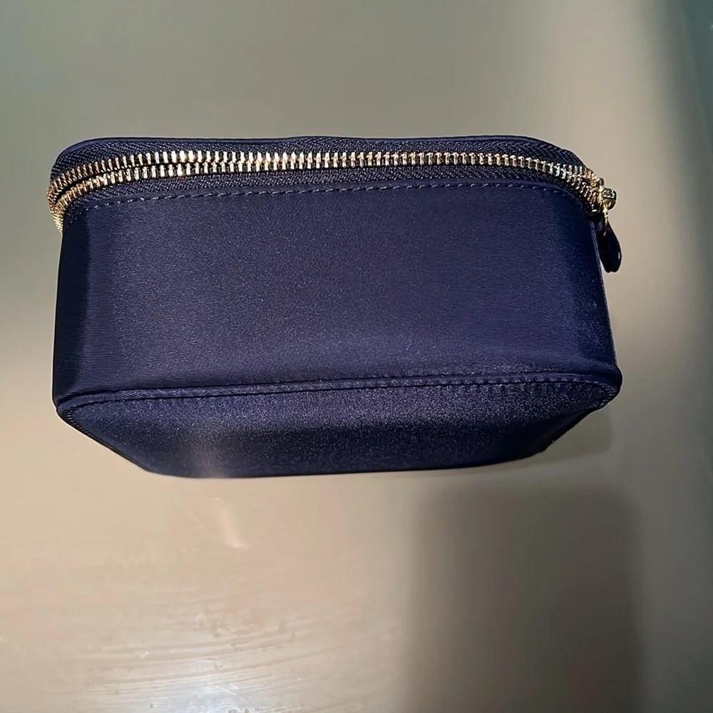 Stony Clover Lane iridescent navy jewelry box new